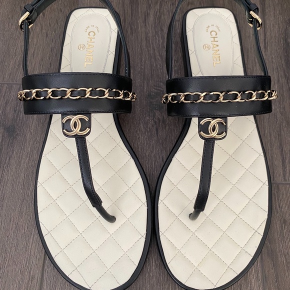 2023 CHANEL CC LOGO BLACK THONG LEATHER FLAT SHOES SANDALS 40 - Picture 1 of 16